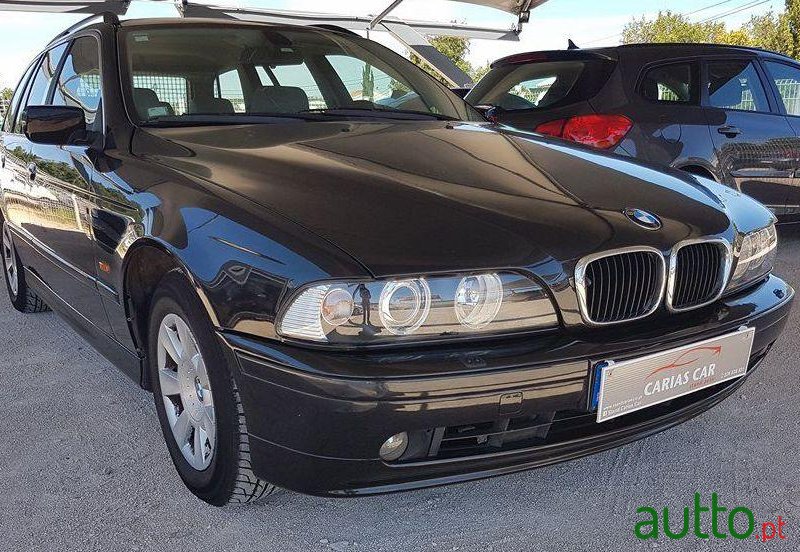 2001' BMW 520 D Touring photo #2