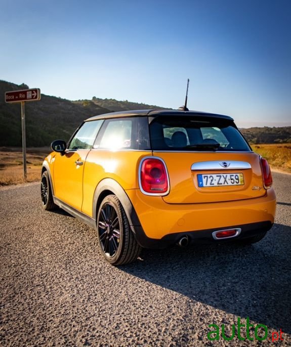 2014' MINI One photo #2