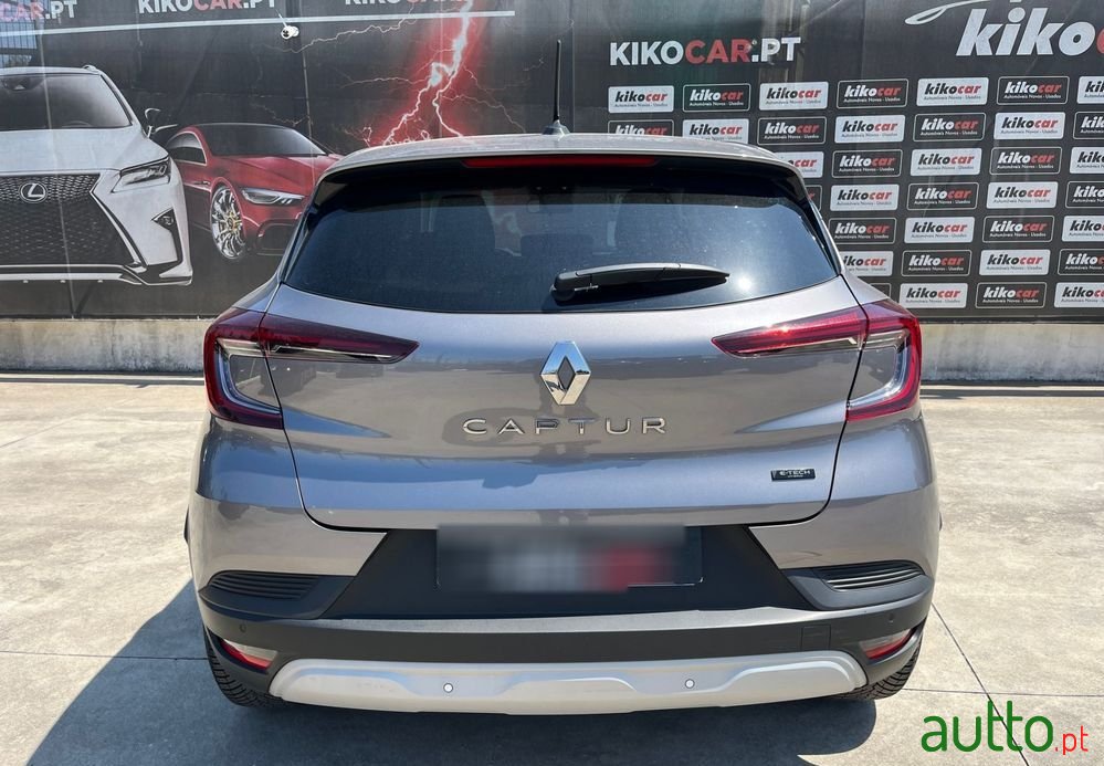 2023' Renault Captur photo #5