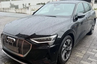 2021' Audi e-tron 55 Quattro S Line