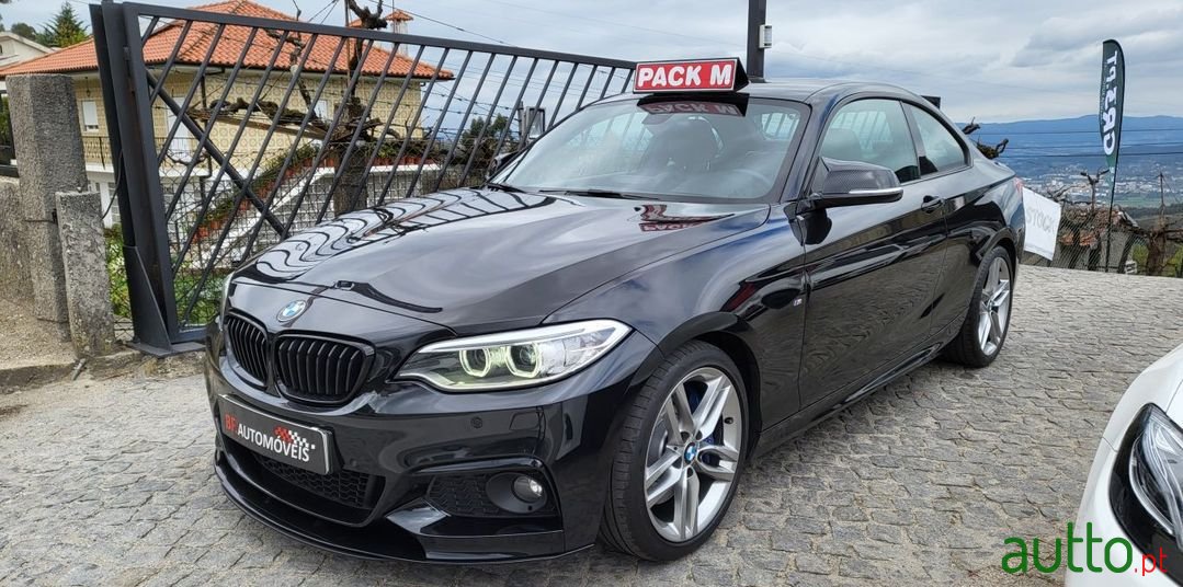 2014' BMW 220 photo #2