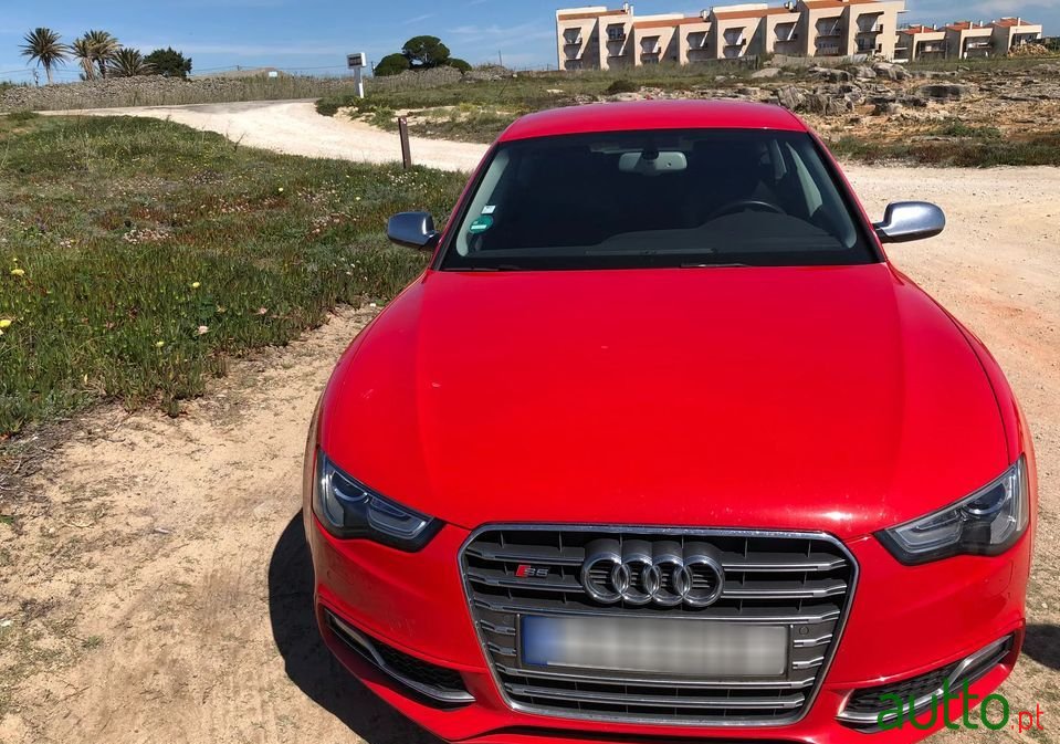 2013' Audi S5 Sportback photo #6