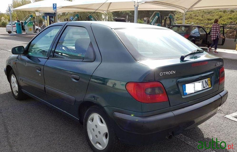 1998' Citroen Xsara 1.4I Sx photo #2