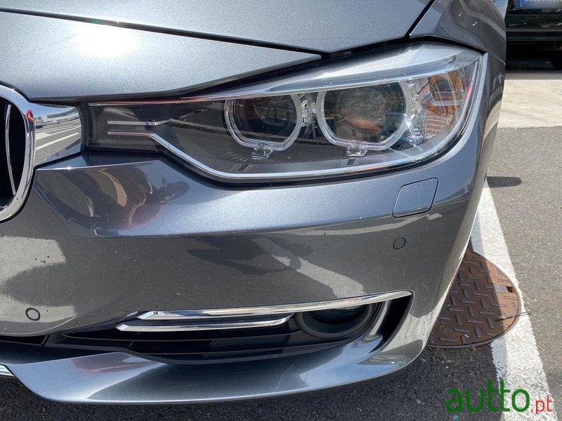 2016' BMW Série 3 D Touring photo #2