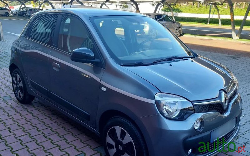 2018' Renault Twingo photo #2