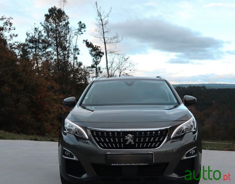 2019' Peugeot 308 photo #1