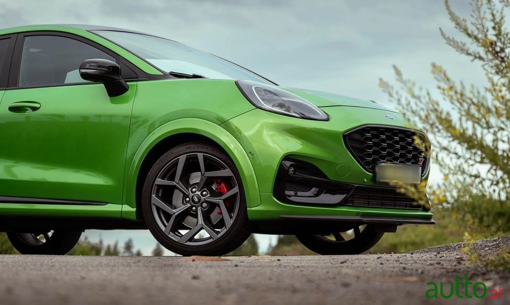 2021' Ford Puma photo #4