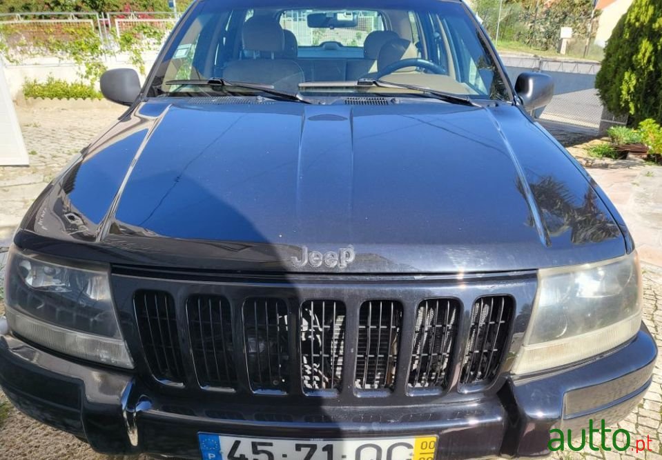2000' Jeep Grand Cherokee photo #4