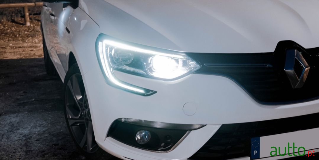 2018' Renault Megane photo #2