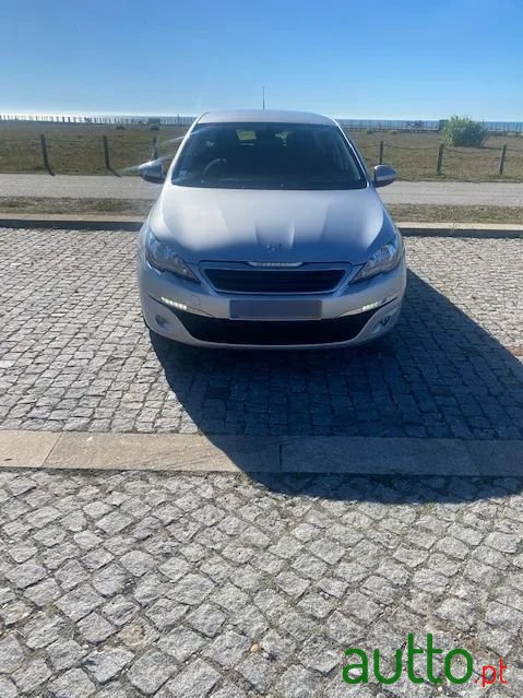 2015' Peugeot 308 Sw photo #5