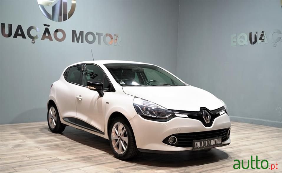 2016' Renault Clio photo #2