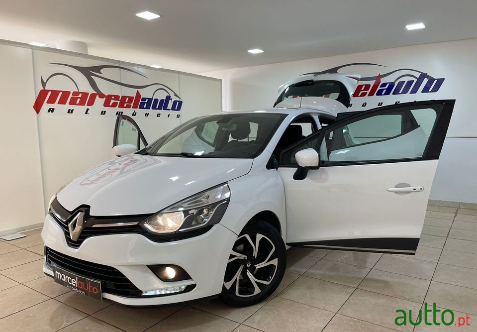 2017' Renault Clio photo #6