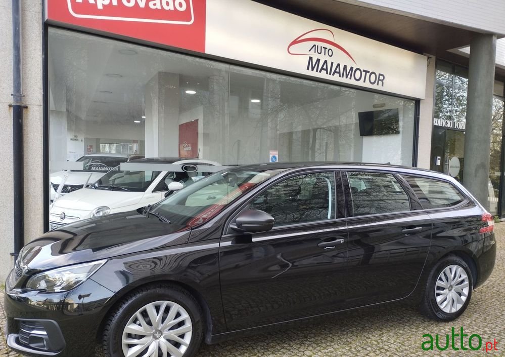 2020' Peugeot 308 Sw photo #1