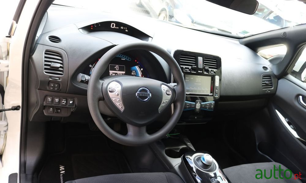 2017' Nissan Leaf Tekna 30 Kwh photo #6