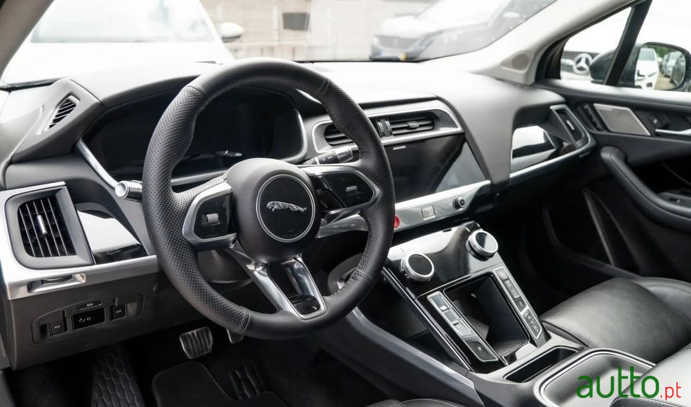 2018' Jaguar I-Pace Ev400 Awd Se photo #2