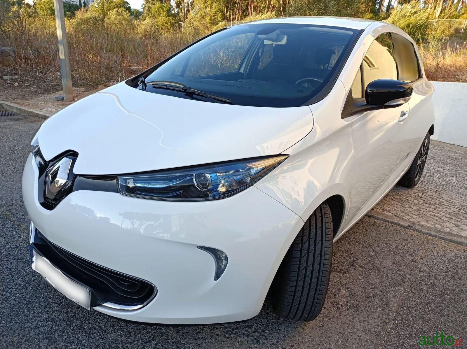 2017' Renault Zoe photo #2