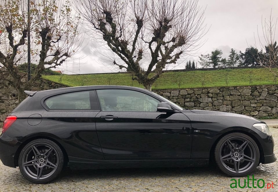 2012' BMW 118 photo #2