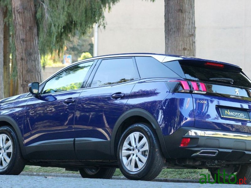 2018' Peugeot 3008 photo #2