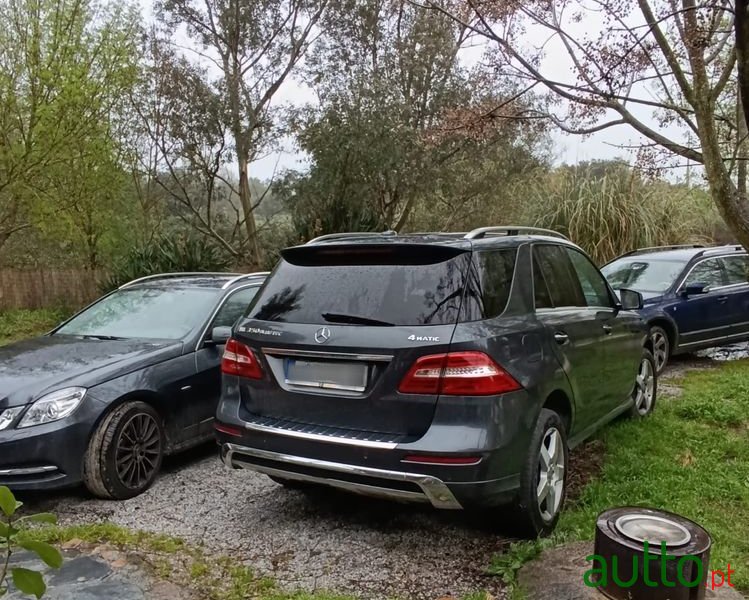2014' Mercedes-Benz Classe M Bluetec photo #5