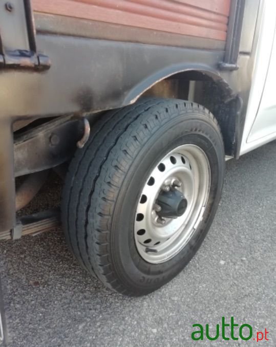 2011' Isuzu D-Max photo #5