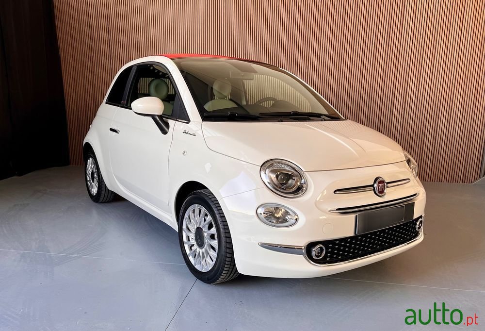 2022' Fiat 500C photo #1