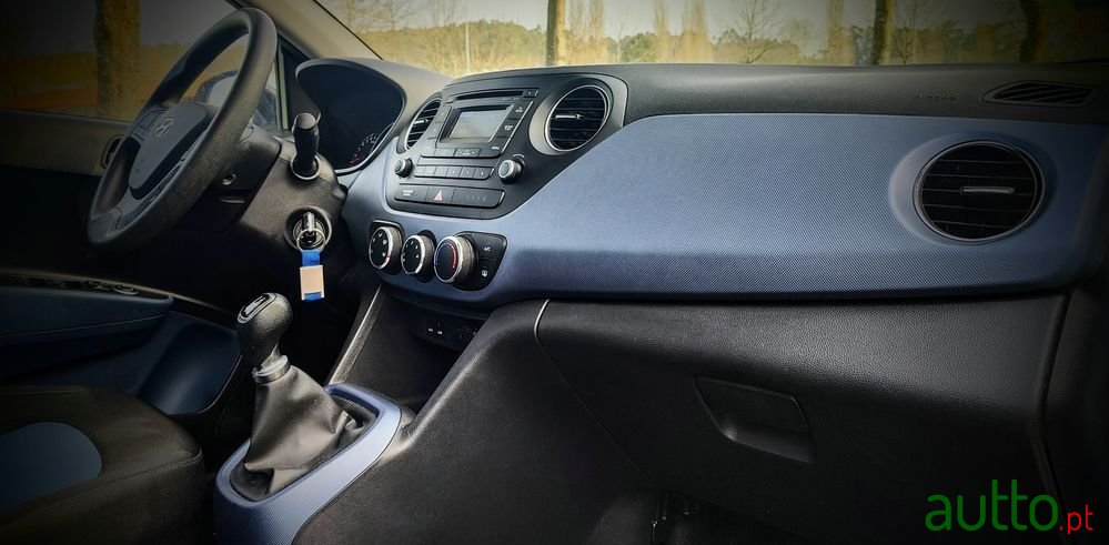 2014' Hyundai i10 1.2 Sport photo #6