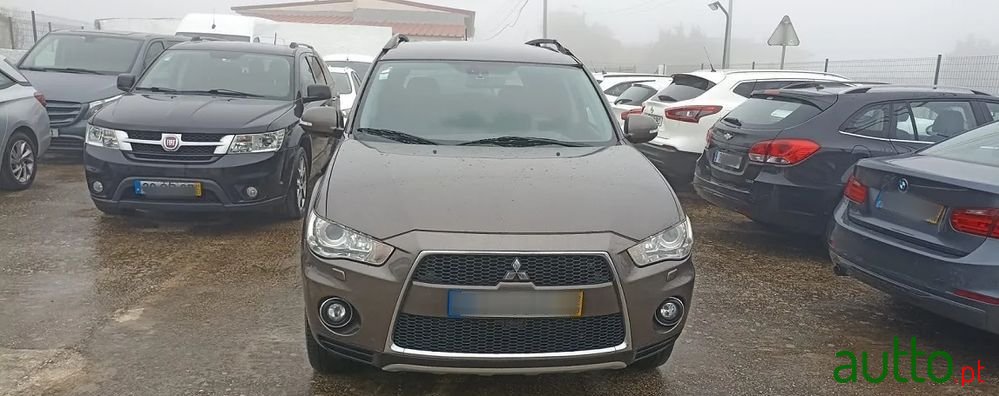 2012' Mitsubishi Outlander 2.2 Di-D Intense+ photo #1
