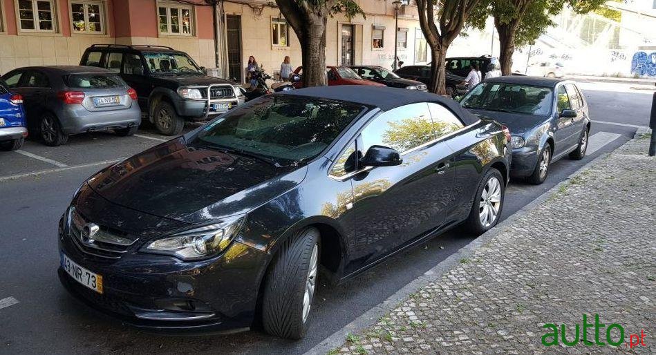 2013' Opel Cascada photo #1