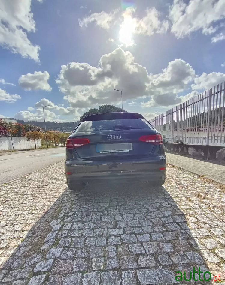 2017' Audi A3 Sportback photo #4