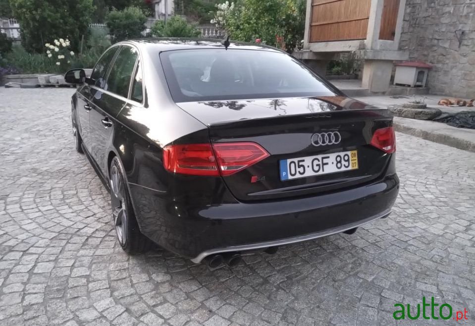 2008' Audi A4 Sport photo #4