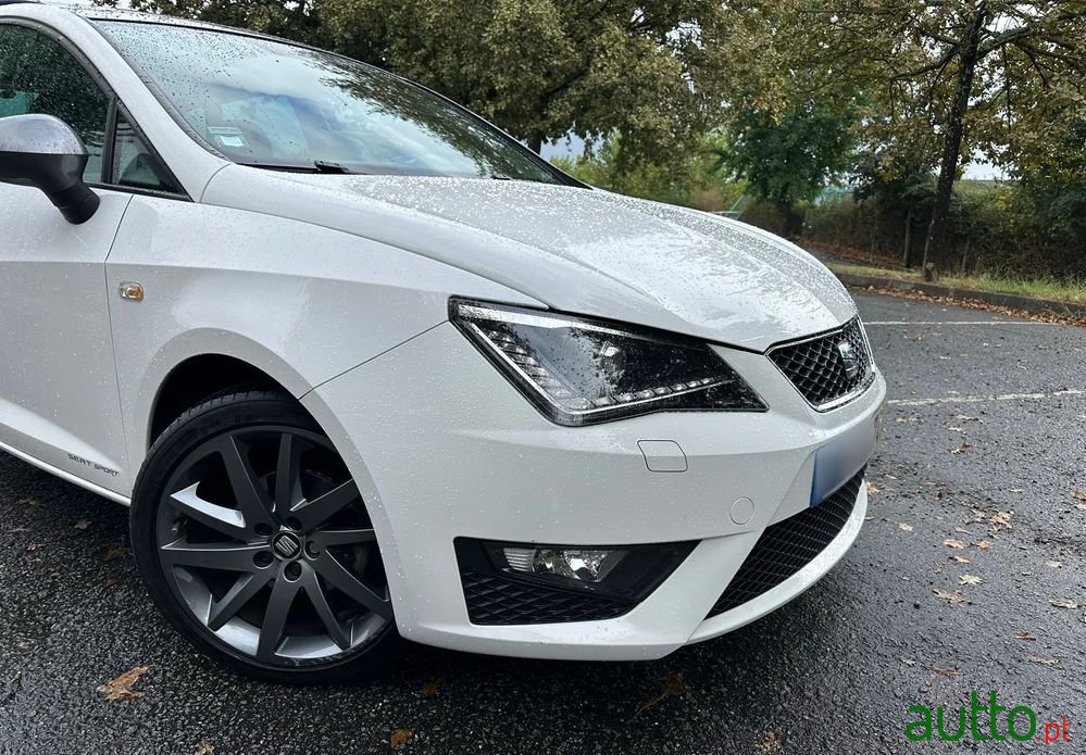 2015' SEAT Ibiza St 1.2 Tsi Fr 30 Anos photo #2