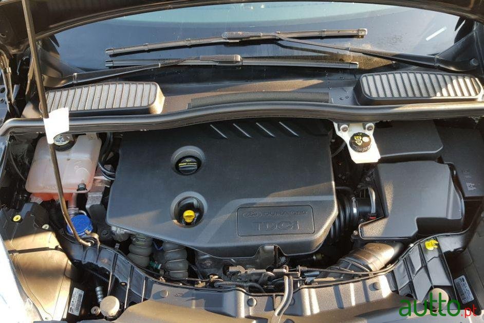 2011' Ford Focus C-Max photo #4