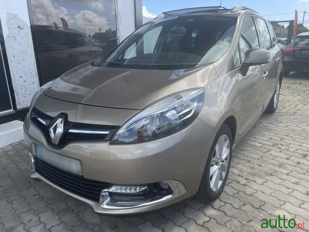 2014' Renault Grand Scenic photo #2