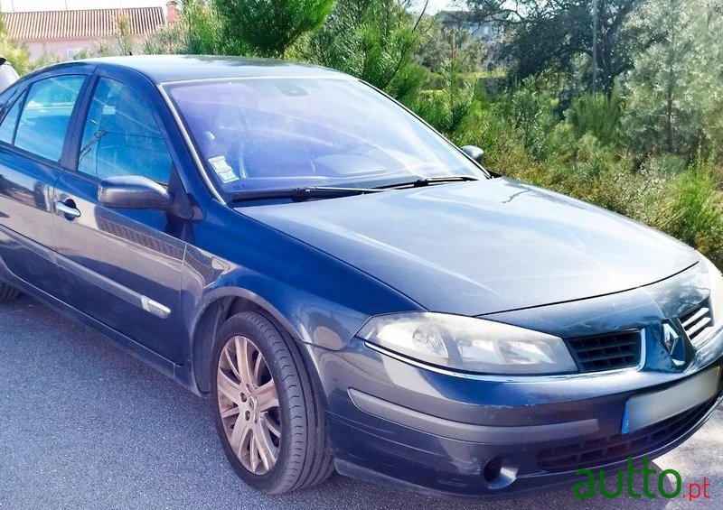 2007' Renault Laguna 2.0 Dci Confort photo #1