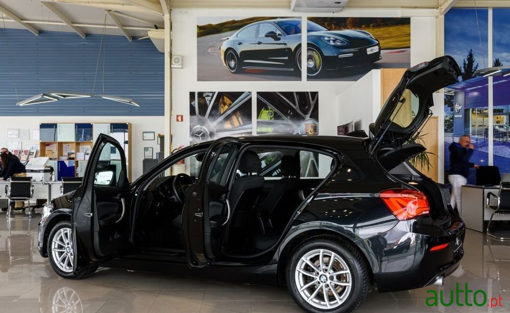 2017' BMW 116 D photo #4