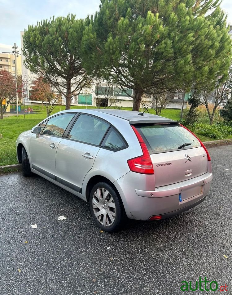 2007' Citroen C4 1.4 16V Sx photo #3