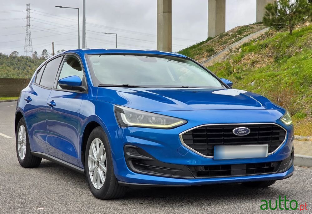 2022' Ford Focus photo #4