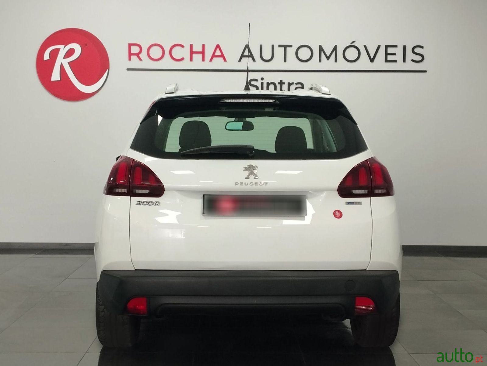 2017' Peugeot 2008 photo #4