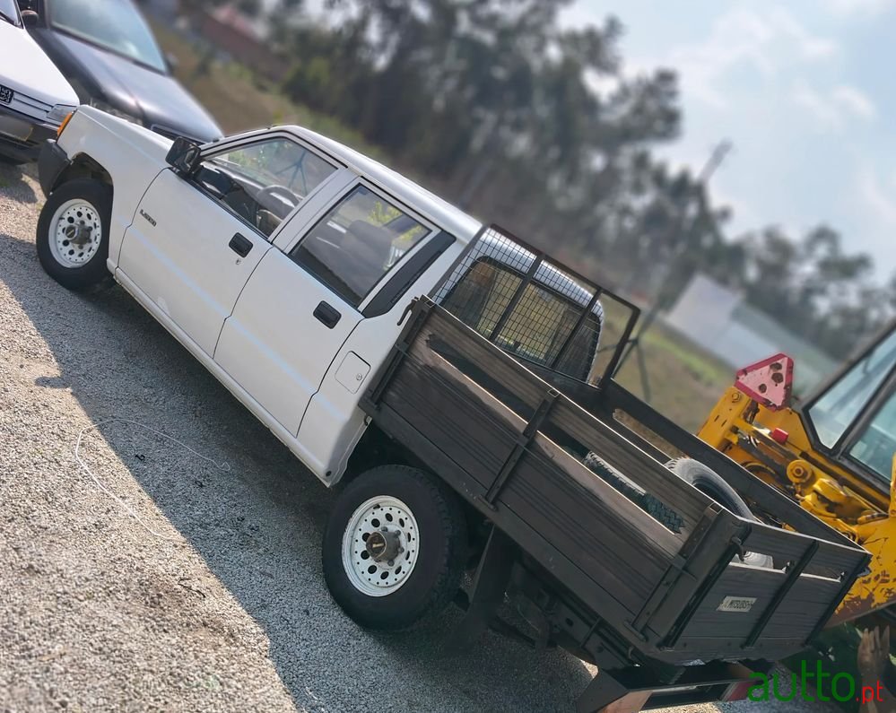 1993' Mitsubishi L200 2.5 D Cd photo #6