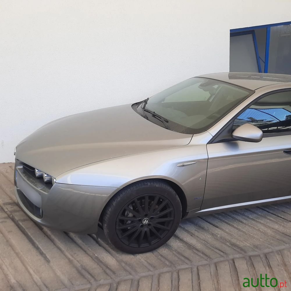 2009' Alfa Romeo 159 Sportwagon photo #5