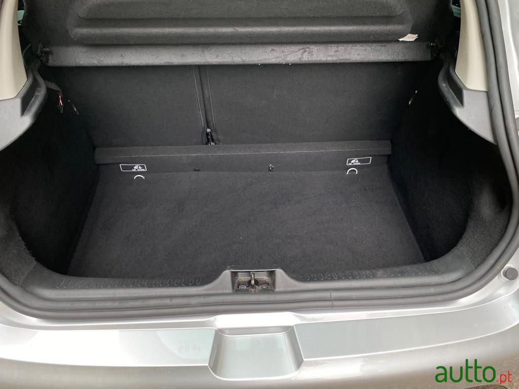 2019' Renault Clio photo #5