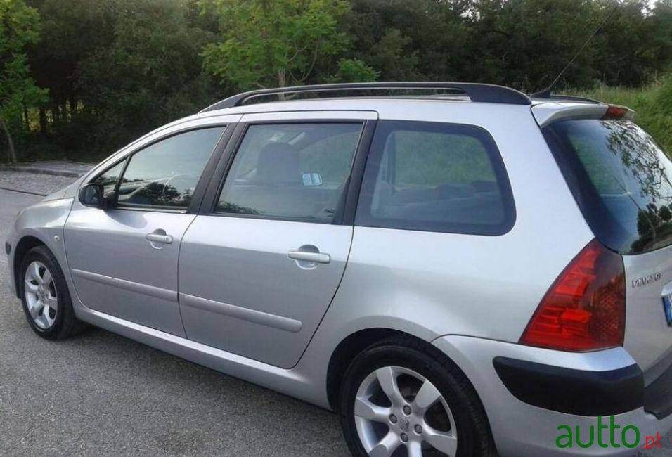 2006' Peugeot 307-Sw Premium photo #2