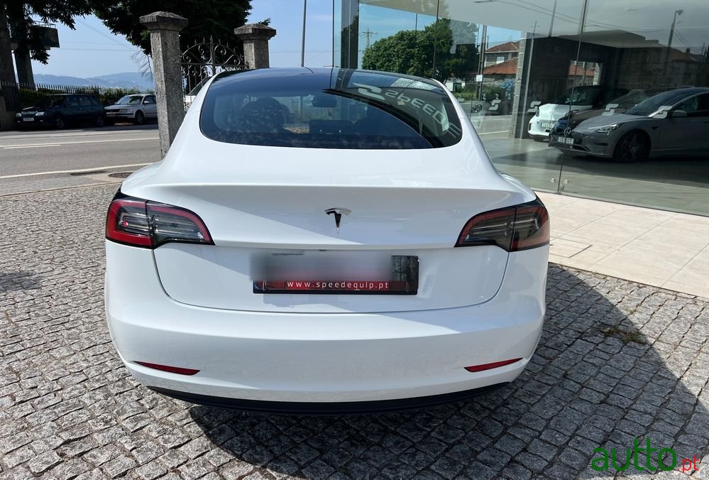 2022' Tesla Model 3 Standard Rwd photo #5