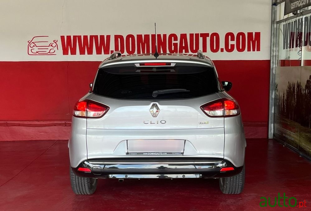 2017' Renault Clio Sport Tourer photo #5