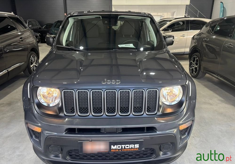 2022' Jeep Renegade 1.6 Mjd Longitude photo #3