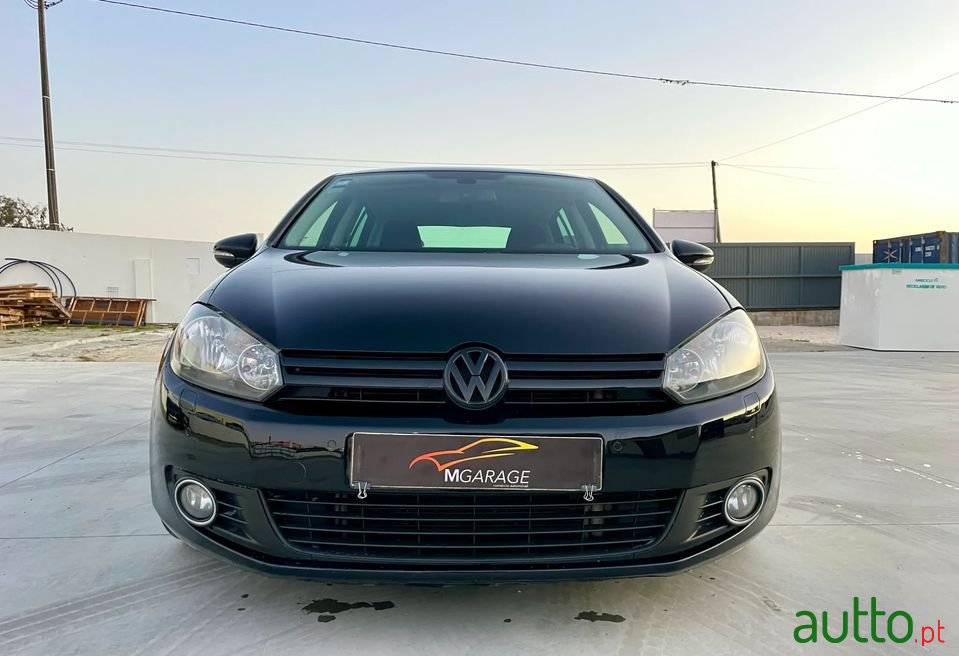 2012' Volkswagen Golf photo #2