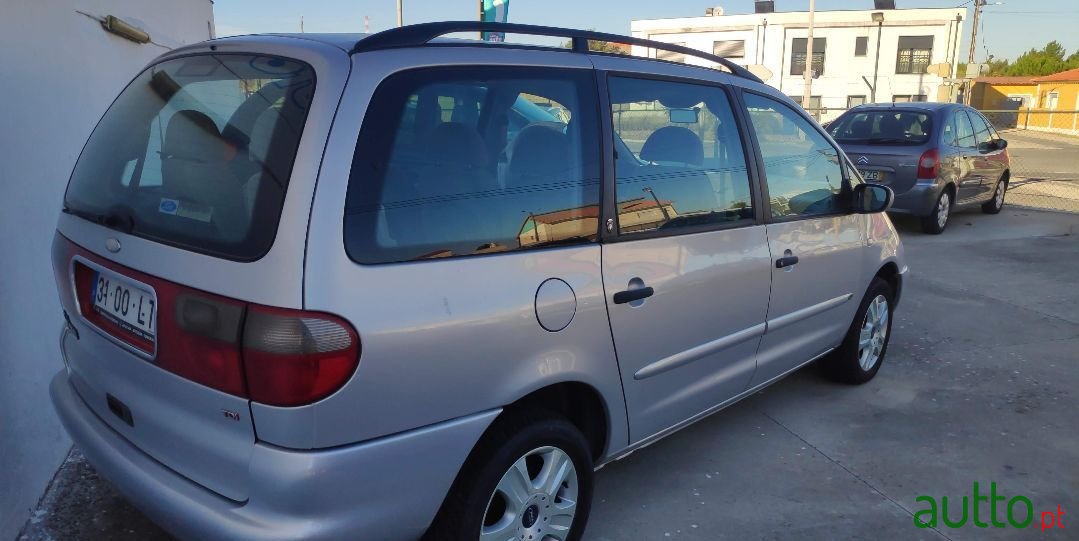 1998' Ford Galaxy photo #2