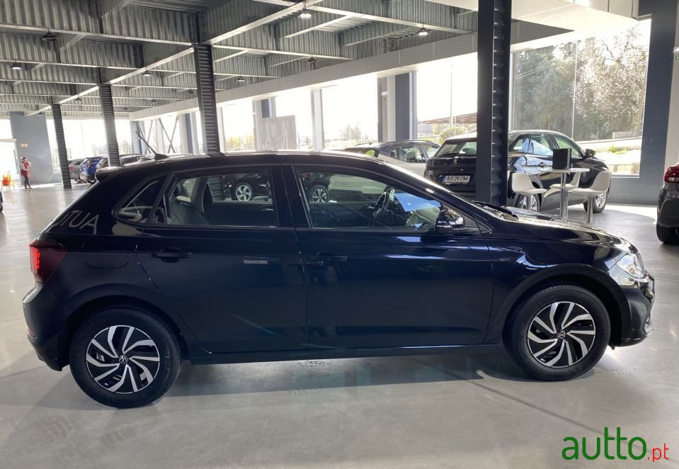 2022' Volkswagen Polo photo #5