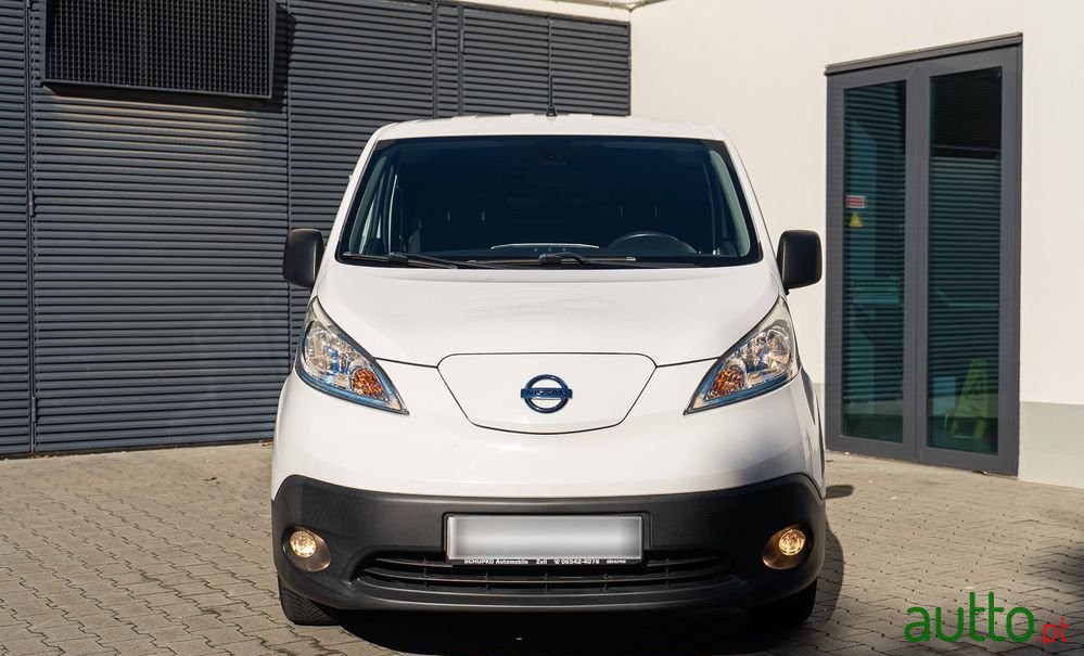 2016' Nissan E-Nv200 Evalia photo #3