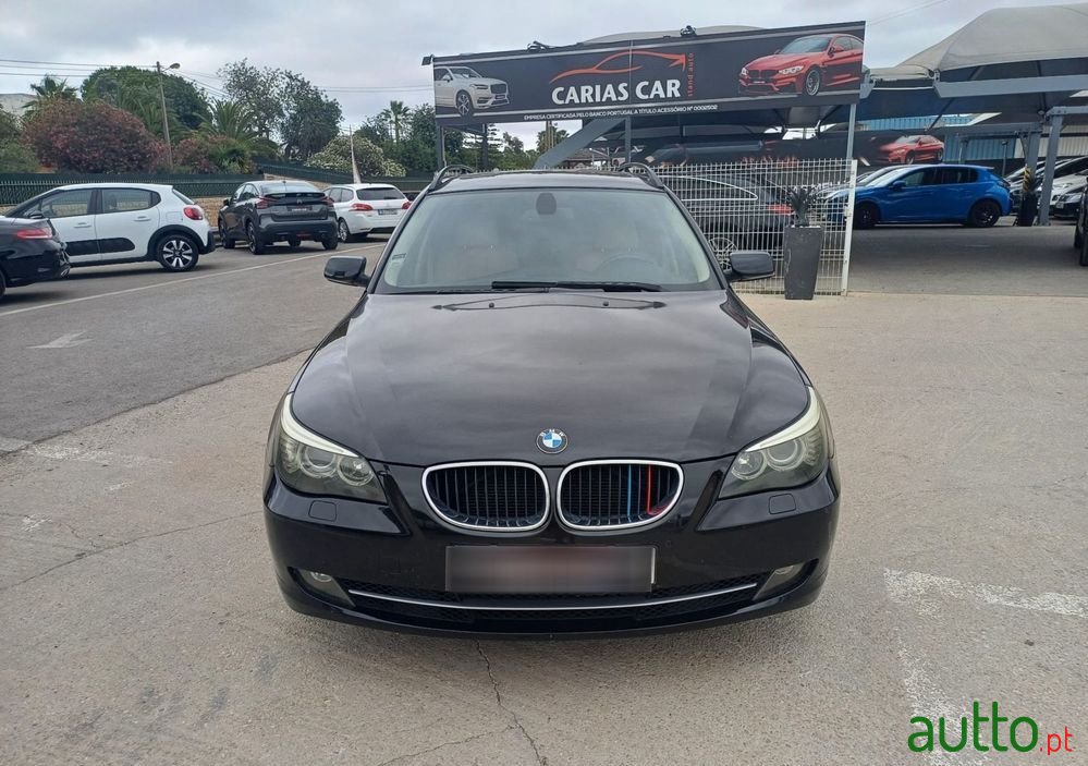 2007' BMW Série 5 Da Touring photo #3